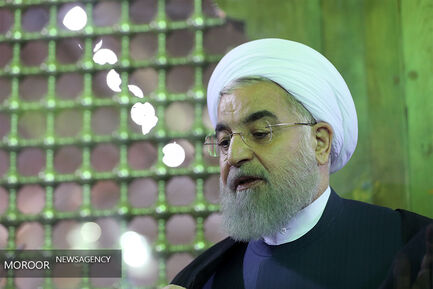 رییس جمهور در حرم مطهر امام خمینی (ره)