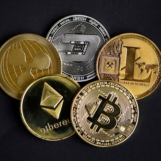 قیمت بیت کوین و ارز‌های دیجیتال 27 آذر ۱۴۰۱ + جدول