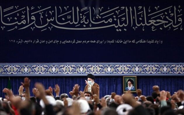 رهبر معظم انقلاب: باید به حج نگاه فراسرزمینی داشت 