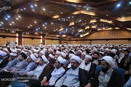 همایش سراسری روحانیون سازمان عقیدتی سیاسی نیروی انتظامی