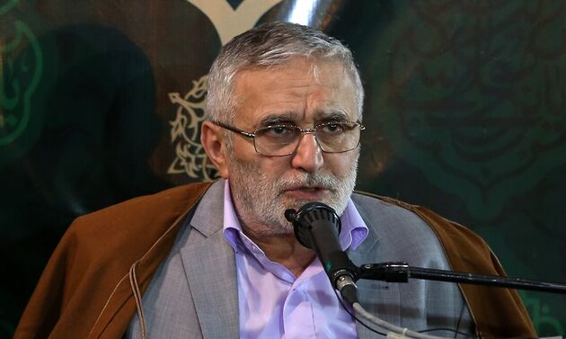 مراسم مناجات‌خوانی با نوای حاج منصور ارضی در مشهد مقدس