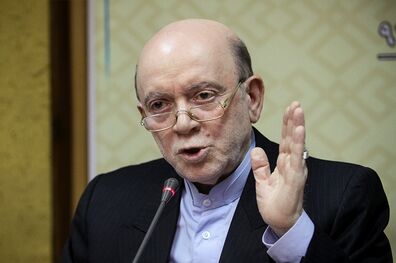 دولت نسبت به شرارت انگلیسی‌ها موضعی صریح گیرد/آمریکا توان حضور در مناطق نفوذ خود ندارد