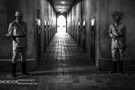 گشتی در باغ موزه قصر