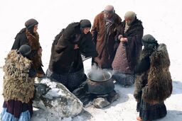ادامه تصویربرداری سریال «جشن سربرون» در شهرک سینمایی غزالی