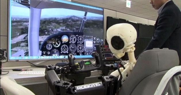 ساخت اولین ربات خلبان