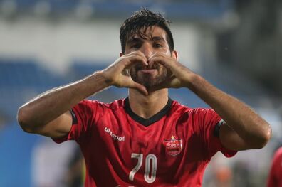 رخصت بازیکن سابق پرسپولیس از گل‌محمدی