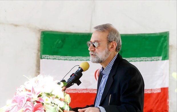 آمریکایی ها پاسخ قاطع ملت ایران را بفهمند