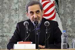 ایستادگی رهبر معظم انقلاب در مقابل بیگانگان، آمریکایی ها و صهیونیست ها موجب شده دیگر کشورها نیز مقابل سلطه به پا خیزند