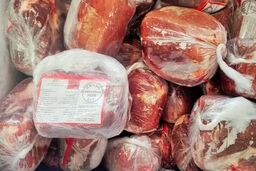 گوشت های منجمد وارداتی از پرداخت مالیات علی الحساب معاف شد