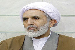 حفظ جان امام زمان از ترور لازم است