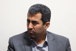 بانک پارسیان در خصوص به کار گیری کارمندان موسسه ثامن الحجج تابع دستور بانک مرکزی بوده است