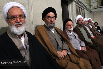 دیدار مردم قم با مقام معظم رهبری