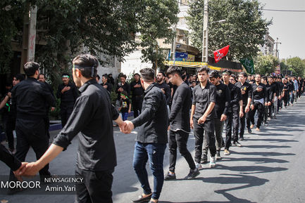 مراسم عزاداری عاشورای حسینی در محله فیروز بهرام