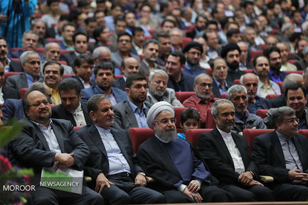 دیدار حسن روحانی با فعالان ستادهای انتخاباتی