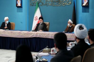 لزوم بی‌توجهی به فضاسازی‌های باطل در مسیر امر به معروف و نهی از منکر