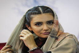 لیندا کیانی بهترین بازیگر نقش مکمل زن در یک جشنواره  هندی شد