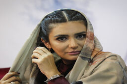 لیندا کیانی بهترین بازیگر نقش مکمل زن در یک جشنواره  هندی شد