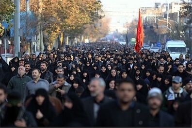 خدمت‌رسانی رایگان مترو و اتوبوس در مسیر ۱۷ کیلومتری پیاده‌روی جاماندگان اربعین