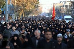 خدمت‌رسانی رایگان مترو و اتوبوس در مسیر ۱۷ کیلومتری پیاده‌روی جاماندگان اربعین