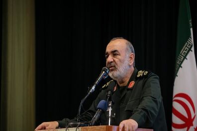 نیازمند موادی با خواص رادارگریزی و پنهان کاری در موشک‌ها هستیم