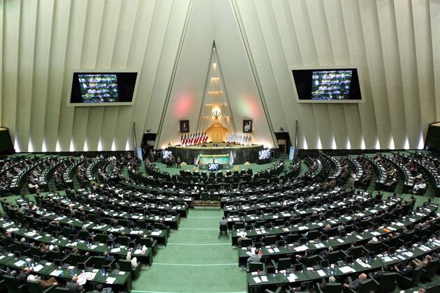 ظریف و عراقچی از چند و چون مذاکره با اروپایی‌ها گزارش دادند