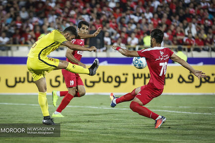 سوپر جام فوتبال دیدار تیم های پرسپولیس و نفت
