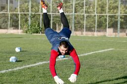 تقلید گلر پرسپولیس از هیگوئیتا