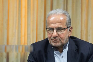 میانگین سن ازدواج برای دختران ۲۳ سال و برای پسران ۲۷ سال است/میانگین سن طلاق در مردان ۳۶ سال و در زنان ۳۱ سال است