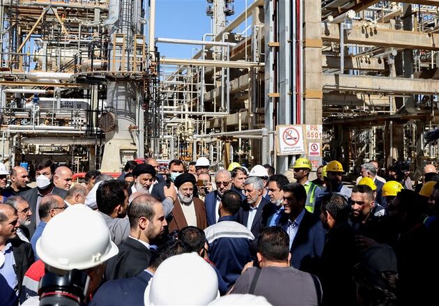 فاز دوم پالایشگاه آبادان جلوه جلوگیری از خام فروشی است