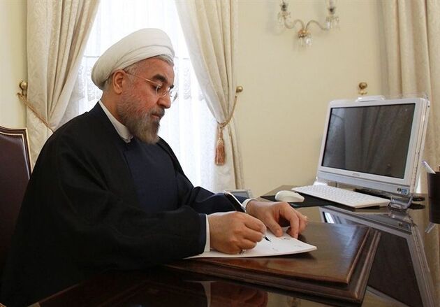 روحانی درگذشت آیت الله شرعی را تسلیت گفت
