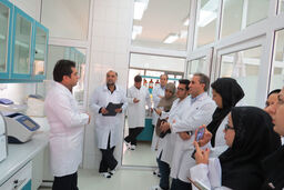 سلامت مردم در خطر است/ورود غیرپزشکان به آزمایشگاه ها