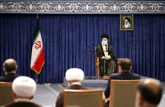 راه علاج دشمنی‌ها، ایستادگی است؛ حوادث جزیی حواس مسئولان را از سازندگی پرت نکند
