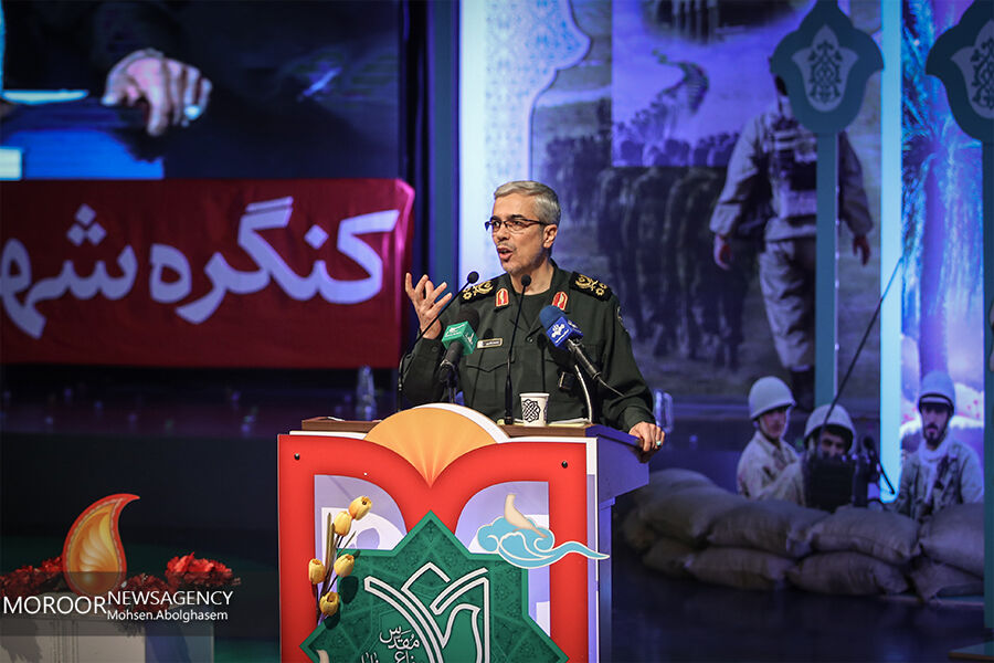 هیچ متجاوزی به خود جرات تجاوز به ایران را نخواهد داد
