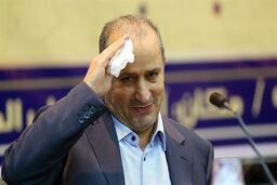 تاج جای وزیر ورزش نشست، فغانی نیامد