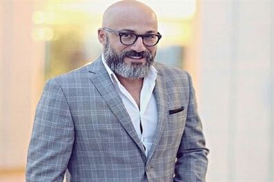 امیر آقایی بازیگر نمایش چشم عمومی شد