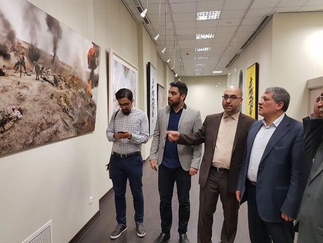 محسن هاشمی از نمایشگاه «نگار مکتب­‌خانه» بازدید کرد 