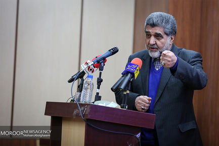 تجلیل از ورزشکاران مدال آور و افتخارآفرین استان تهران در المپیک و پارالمپیک