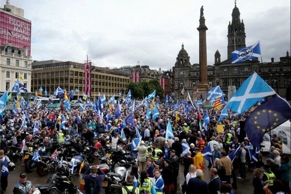 مردم اسکاتلند خواهان جدایی کشورشان از انگلیس شدند