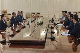 هیات پارلمانی ایران با رییس مجلس ازبکستان دیدار کرد