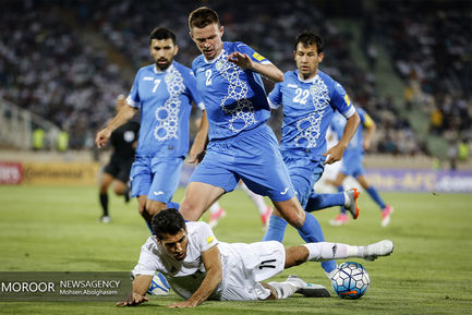 دیدار تیم های ملی فوتبال ایران و ازبکستان