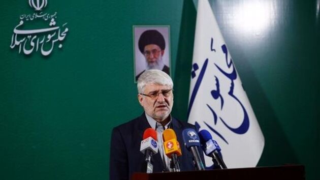 صراحتا در مصوبه مجلس آمده که در سال ۱۴۰۰ نباید اینترنت گران شود