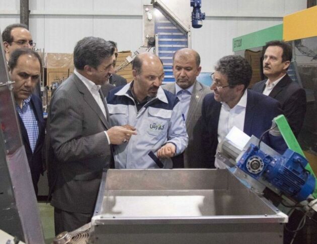 مدیرعامل بانک صادرات ایران از گروه صنعتی گلرنگ بازدید کرد