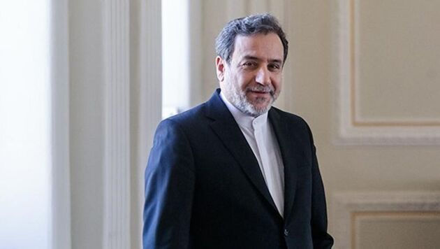 عراقچی وارد عمان شد
