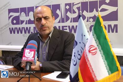 اصلاح بورس تنها به ضرر سهامداران خرد و دهک های پایین جامعه شد/ دولت اقدامی نمی کند