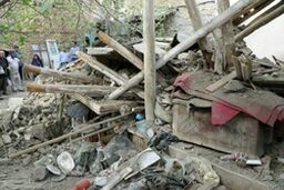 مصدومیت کارگر غیرایرانی بر اثر ریزش آوار در کارگاه مترو