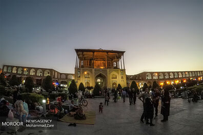 مناطق نمونه گردشگری استان اصفهان الگوی مناسبی برای توسعه گردشگری ایران است