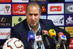 به خاطر اعتراض به مراسم AFC نرفتم نه چیز دیگری