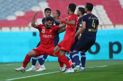 نتیجه بازی پرسپولیس و نساجی/  پرسپولیس 2 نساجی 0