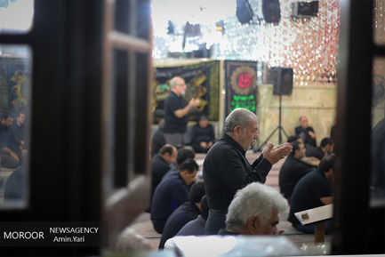 مراسم عزاداری شام غریبان حسینی (ع)
