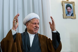 آیت‌الله هاشمی رفسنجانی نماد اعتدال در سیاست ایران بود